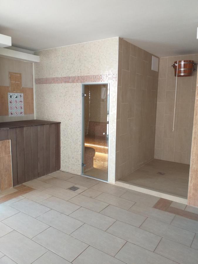 Carpe Diem Apartment Hajdúszoboszló Buitenkant foto